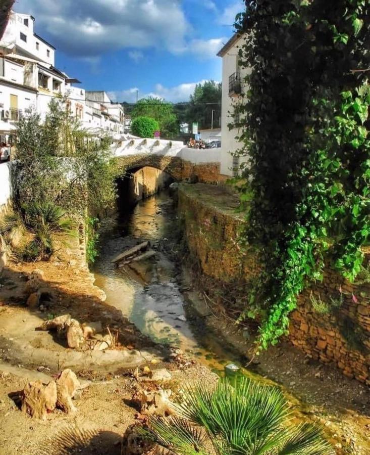 Casa Enrocada Setenil De Las Bodegas Exterior foto