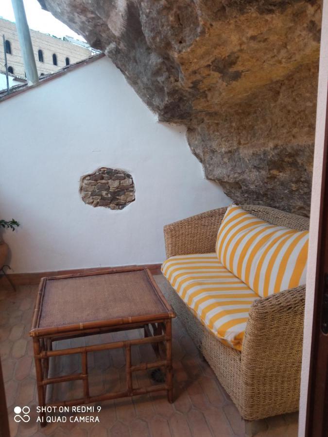Casa Enrocada Setenil De Las Bodegas Exterior foto